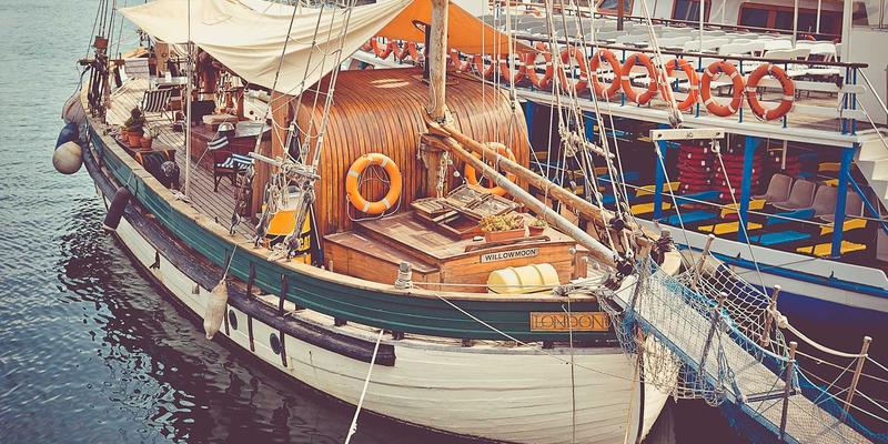 网络自动化运维选型指南：深度对比Ansible与Nornir的基础设施即代码实践